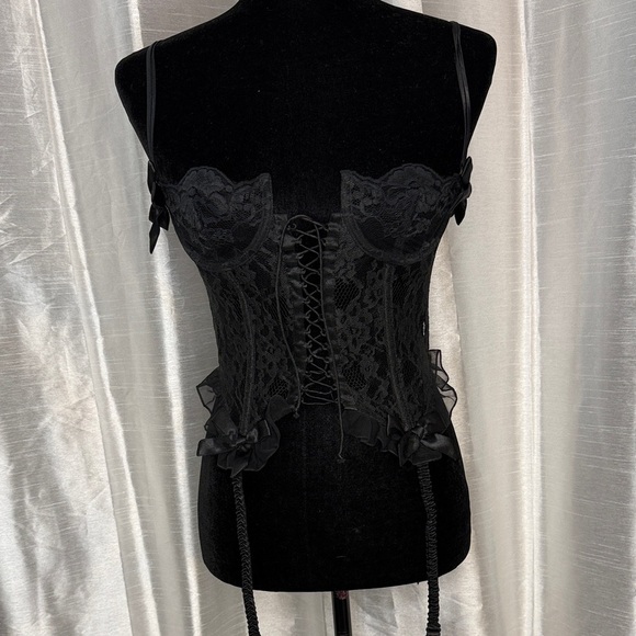 Vtg Victoria’s Secret Gold Label Corset Lacy Coquette Ruffle Garter Women’s 32B - Picture 1 of 7